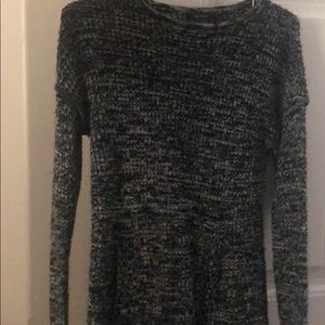 Daisy Fuentes sweater